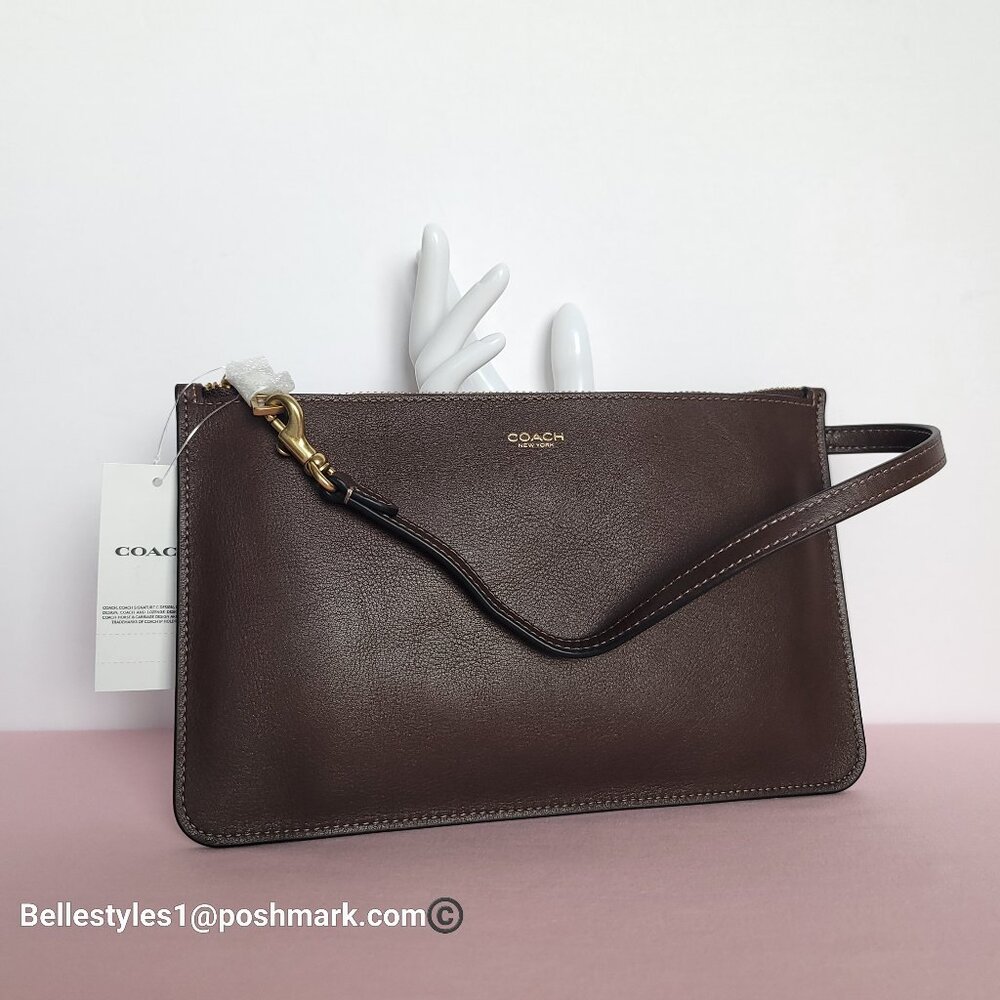 COACH Natural Grain Leather Top-Zip Pouch with Dog-clip Leash- Maple color⭐ - Picture 3 of 16